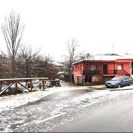 La Casina Redes -tlf 67964 Nueve Cero Tres Uno Дом отдыха